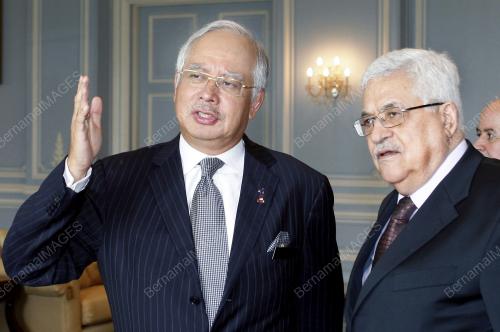 MOHD NAJIB TUN ABDUL RAZAK