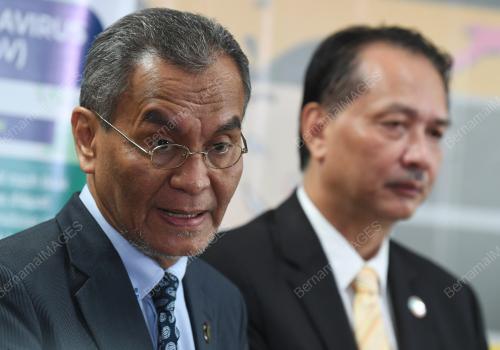 DATUK SERI DR DZULKEFLY AHMAD