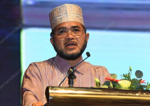DR NIK MUHAMMAD ZAWAWI SALLEH