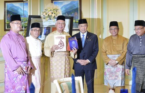 PTJ20_31102014_PM_BUKU