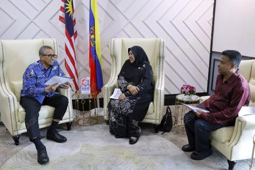 TAN SRI SHAMSUL AZRI ABU BAKAR
