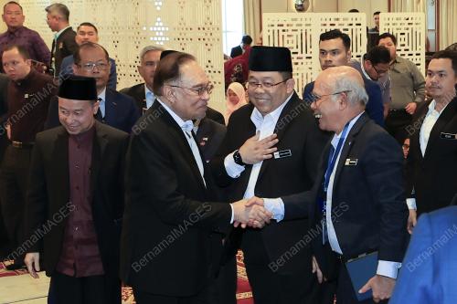 DATUK SERI ANWAR IBRAHIM