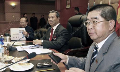 TAN SRI MUHYIDDIN YASSIN