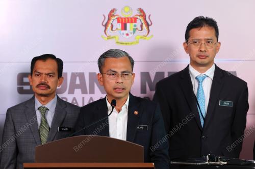 FAHMI FADZIL