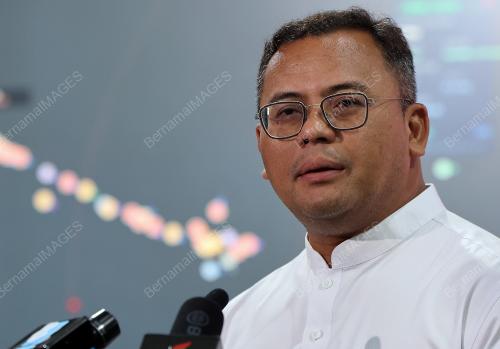 DATUK SERI AMIRUDIN SHARI