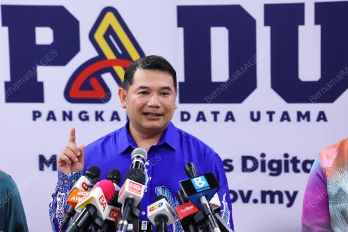 RAFIZI RAMLI