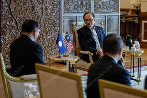 DATUK SERI ANWAR IBRAHIM