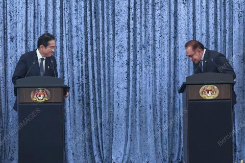 DATUK SERI ANWAR IBRAHIM