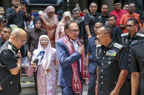 DATUK SERI ANWAR IBRAHIM