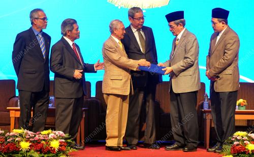 PTJ21_06082017_KONVENSYEN