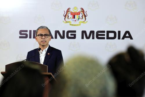 FAHMI FADZIL