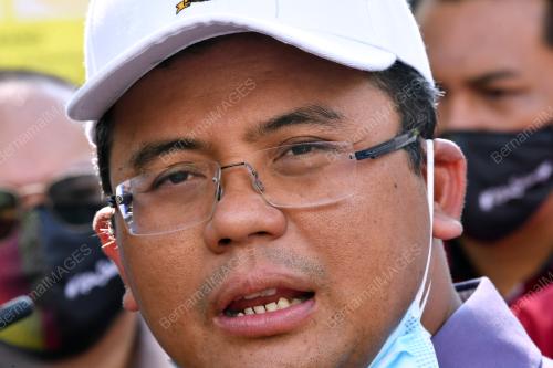 DATUK SERI AMIRUDIN SHARI