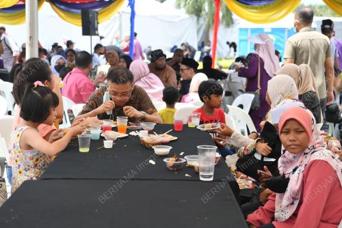 RUMAH TERBUKA PM DAN ANGGOTA JEMAAH MENTERI