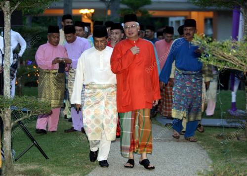 MOHD NAJIB TUN RAZAK