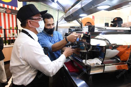 DATUK SERI MOHAMMAD MENTEK