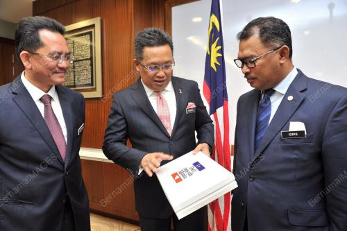 PTJ21_11022016_KPKT