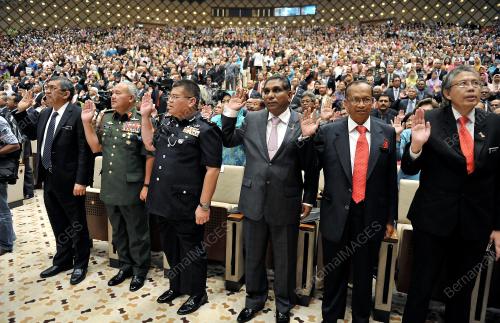 PTJ21_11032013_PENJAWAT