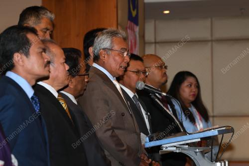 DATUK SERI MOHD REDZUAN MD YUSOF