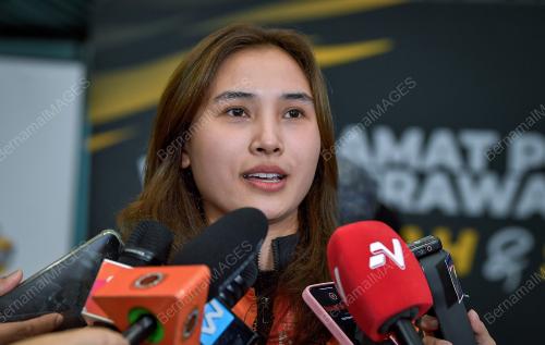 NATASHA MOHAMED ROSLAN