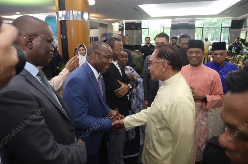 DATUK SERI ANWAR IBRAHIM