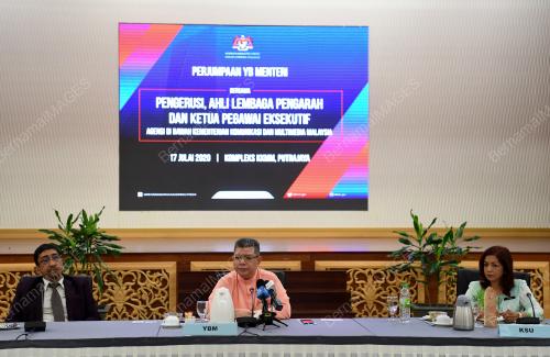 DATUK SAIFUDDIN ABDULLAH