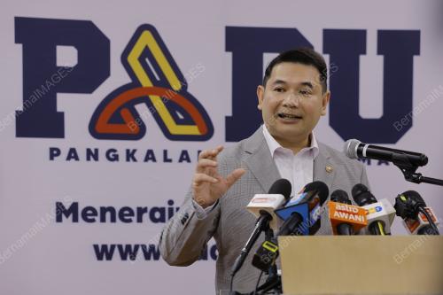 RAFIZI RAMLI