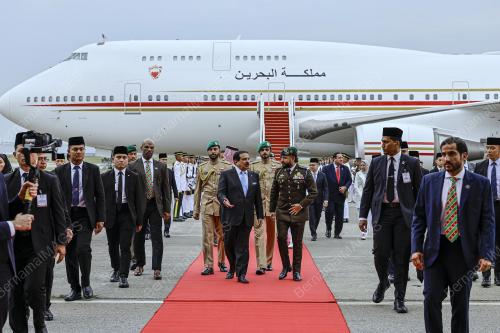 RAJA BAHRAIN SHEIKH HAMAD BIN ISA AL KHALIFA