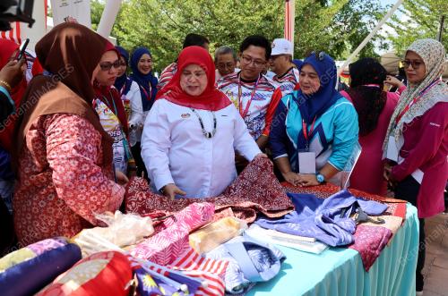 DATUK RUBIAH WANG