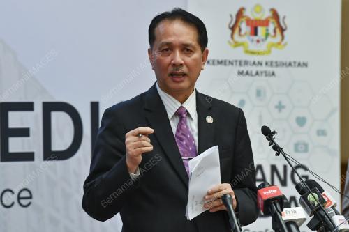 DATUK DR NOOR HISHAM ABDULLAH