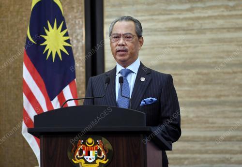 TAN SRI MUHYIDDIN YASSIN