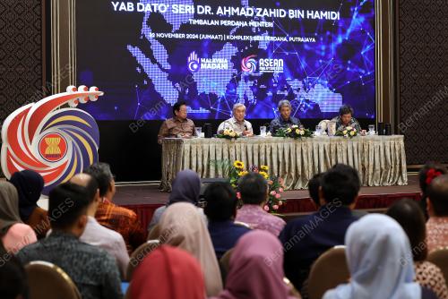 DATUK SERI DR AHMAD ZAHID HAMIDI