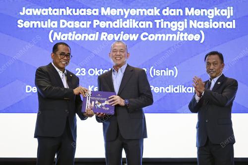 DATUK SERI FADILLAH YUSOF