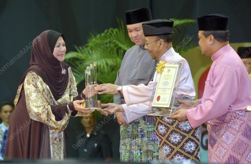 PTJ21_24122015_MAULIDUR