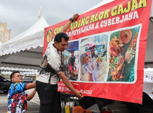 BAZAR RAMADAN PRESINT 2 PUTRAJAYA