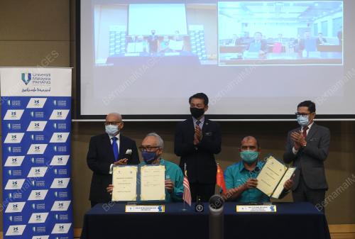 TAN SRI MOHD KHAIRUL ADIB ABD RAHMAN