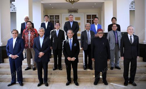 TAN SRI MUHYIDDIN YASSIN