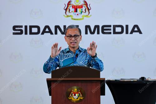 FAHMI FADZIL