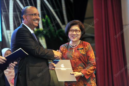 PTJ22_02032017_JUSA_WANITA