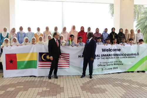 DATUK SERI ANWAR IBRAHIM