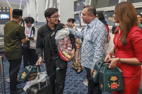 ANTHONY LOKE SIEW FOOK