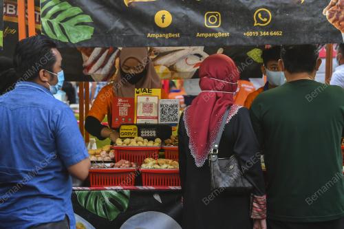 INISIATIF PENDIGITALAN SEKTOR PERUNCITAN
