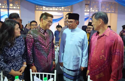 DATUK SERI ANWAR IBRAHIM