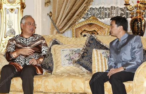 MOHD NAJIB TUN ABDUL RAZAK