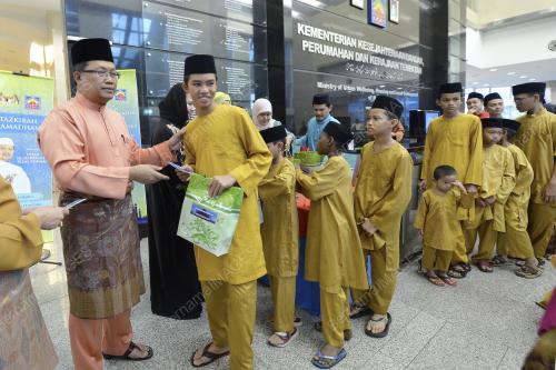 PTJ22_08072015_RAHMAN