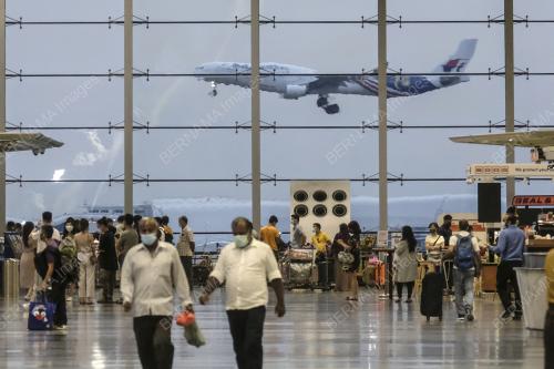 KKM KUAT KUASAKAN VTL JALANI UJIAN SARINGAN COVID-19