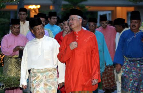 MOHD NAJIB TUN RAZAK