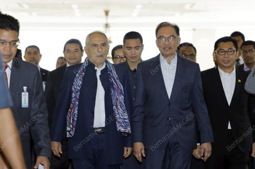DATUK SERI ANWAR IBRAHIM