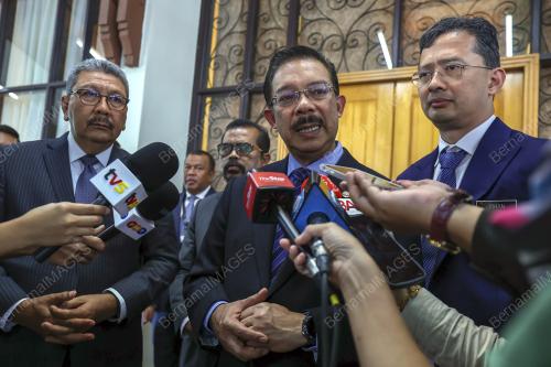 TAN SRI MOHD ZUKI ALI