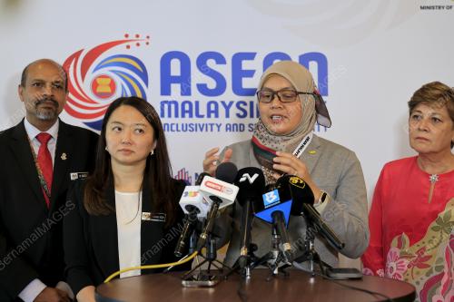HANNAH YEOH
