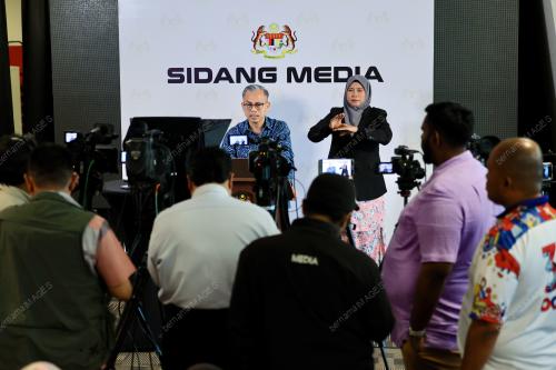 DATUK FAHMI FADZIL